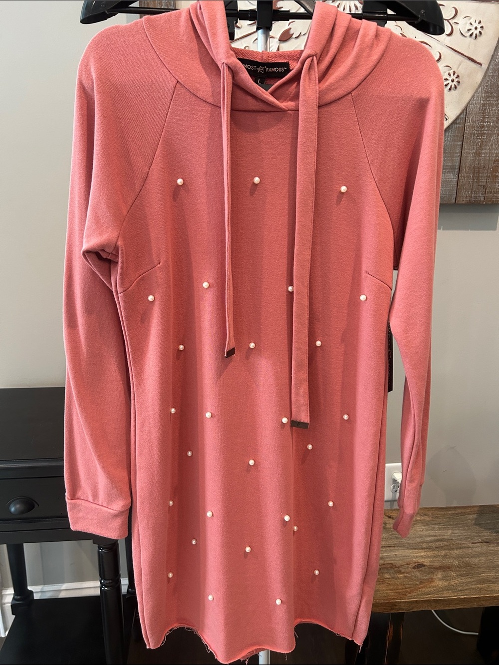 Women’s Almost Famous Dusty Rose Pearl-Accent LongSleeve Hoodie Dress Size Large